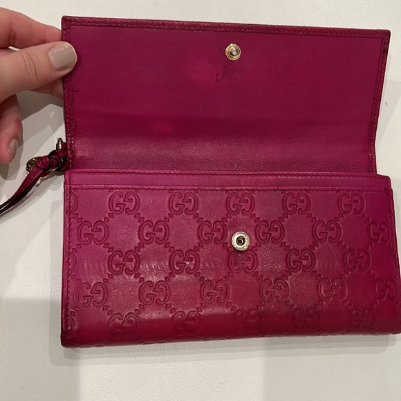 Authentic Gucci wallet - Picture 3 of 16